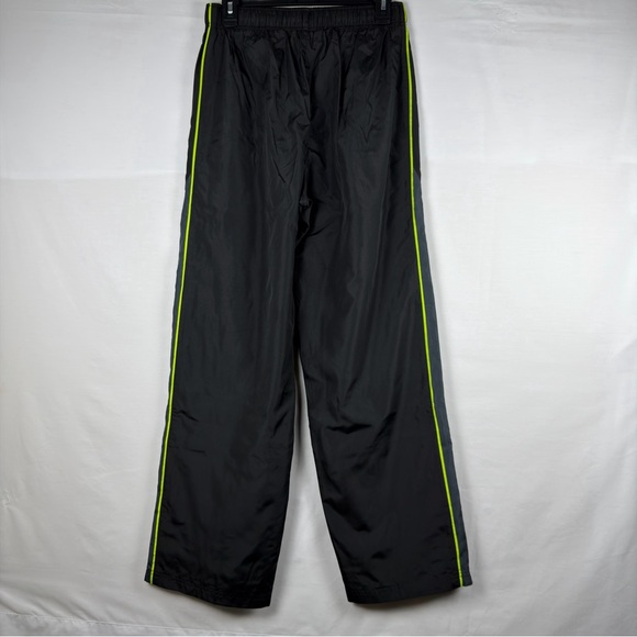 FC Barcelona Track Pants Mens Small Black Soccer Windbreaker Drawstring Y2K - Picture 5 of 14